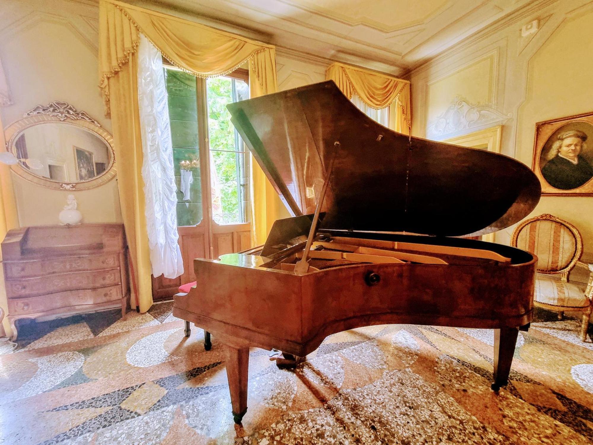 Villa Nani Mocenigo Доло Екстериор снимка